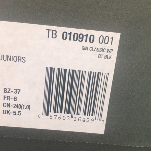 Black Timberland boots brand new never worn